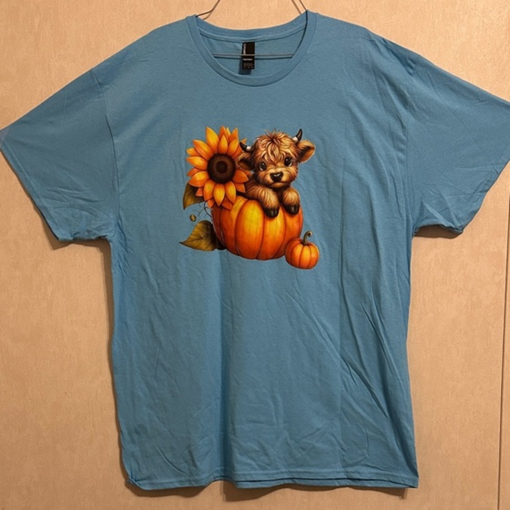 NWOT Port and Company Blue Tee with Highland Cow and Pumpkin Design
